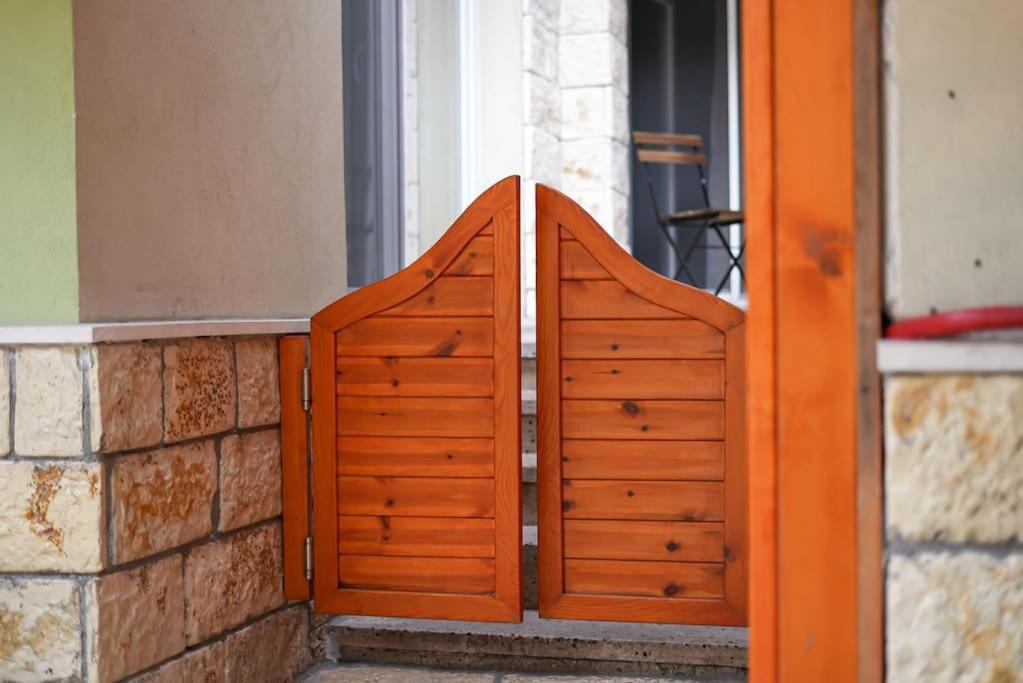 Grandpa House - Studio App.2 Tirana Exterior photo
